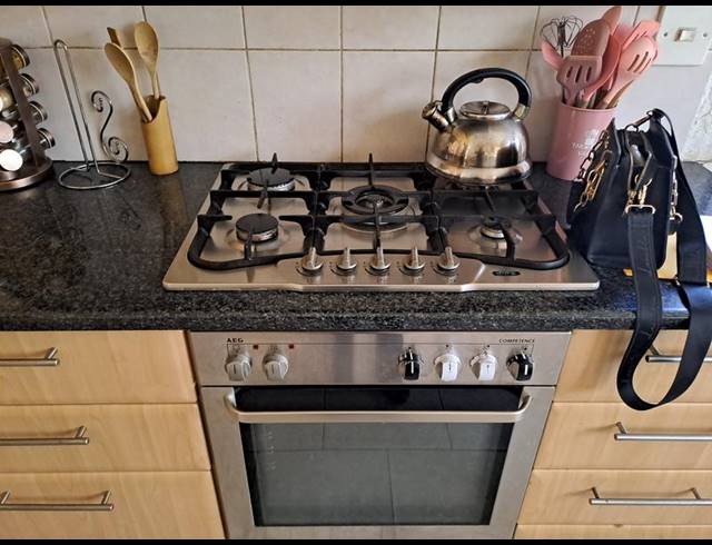 3 BEDROOM HOUSE FOR SALE IN PARKDENE